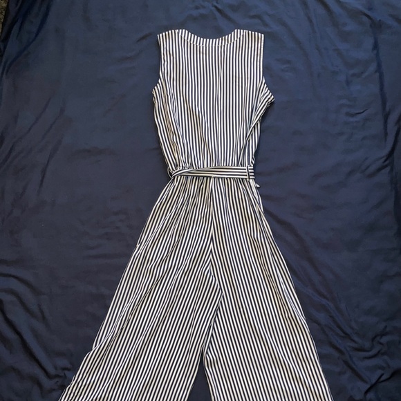 striped jumpsuit - Picture 3 of 4
